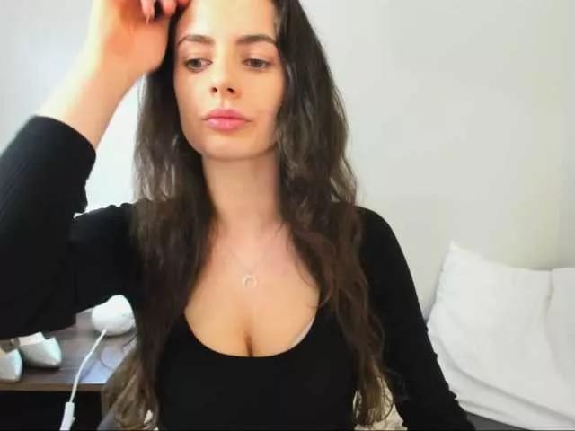 CarliSecret on BongaCams 