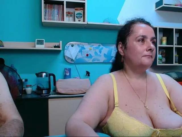 claudia4sammy on BongaCams 