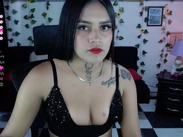 DaniaCute on BongaCams 