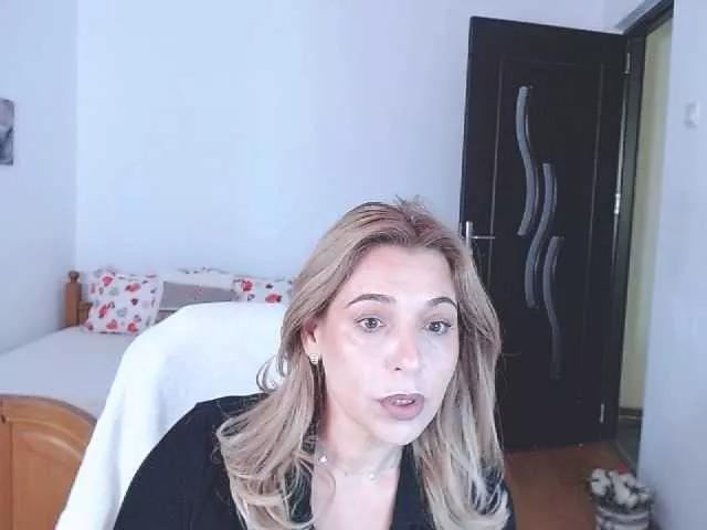 Evamaria2025 on BongaCams 