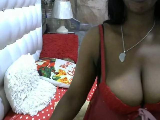 HOTLILLIE on BongaCams 