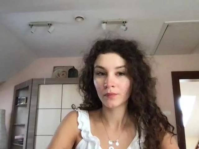 JolieKiss on BongaCams 