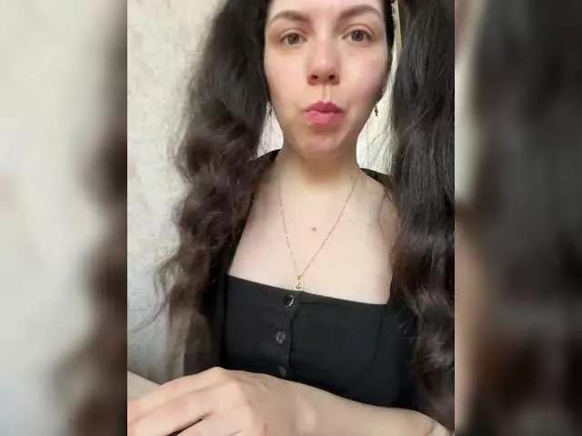 Vika19981 on BongaCams 