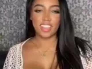 naommiscott on CamSoda 