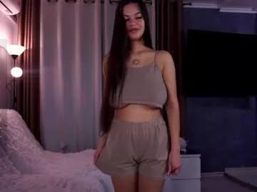 anuricbriny on Chaturbate 