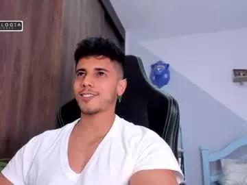 ashton_coleman_ on Chaturbate 