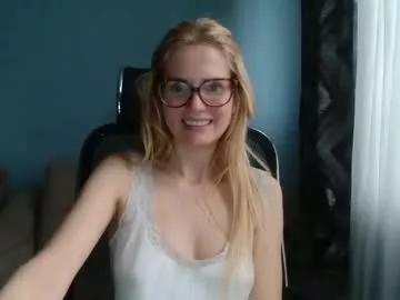 eva2323 on Chaturbate 