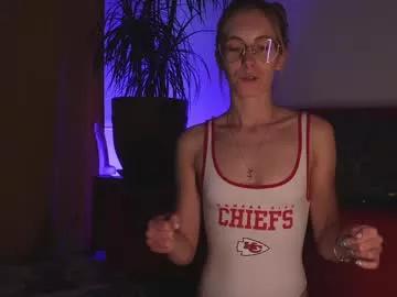 girl_i_am on Chaturbate 