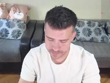 johnnylove21 on Chaturbate 