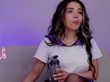 loveegirll on Chaturbate 