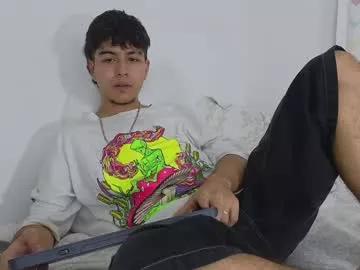 santybig18 on Chaturbate 