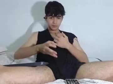 santybig18 on Chaturbate 