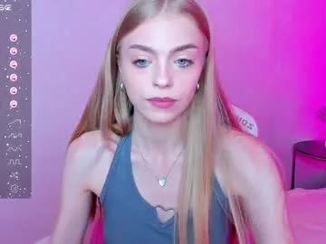 sayl0r_moon on Chaturbate 