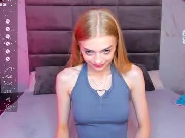 sayl0r_moon on Chaturbate 