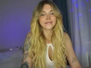 touch_me_if_you_can on Chaturbate 