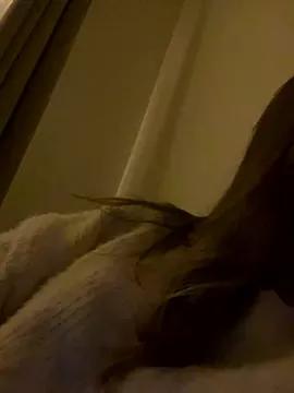 -AngelAri- on StripChat 