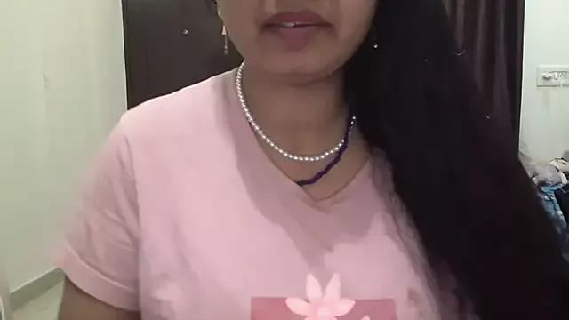 Gulaboo_bhabi on StripChat 