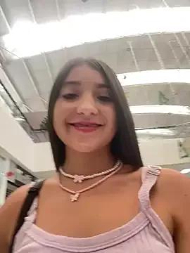 Matilda_russoo on StripChat 