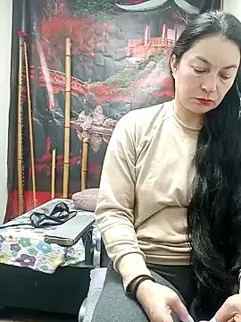 renata_hot1 on StripChat 